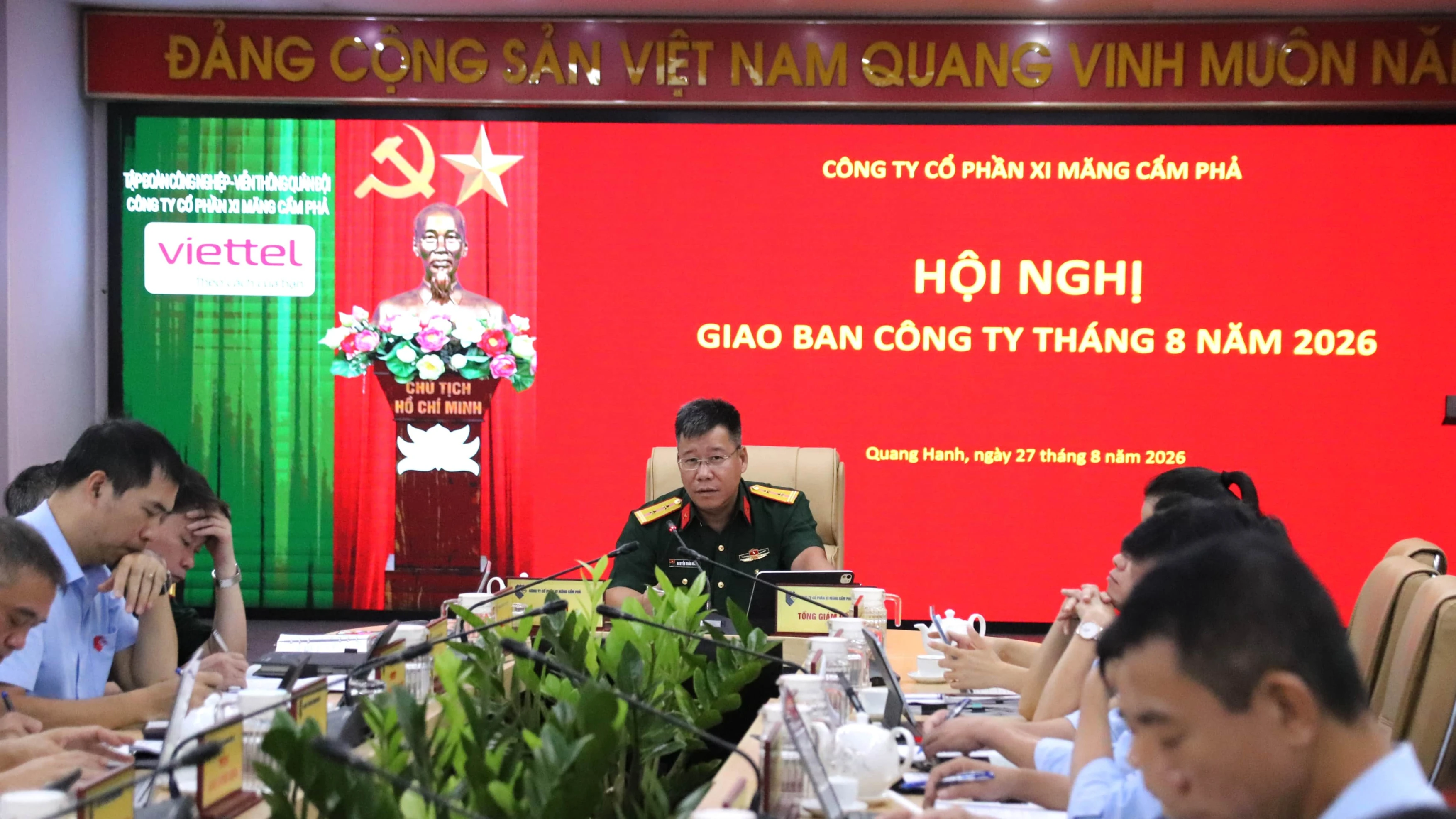 Xi măng Cẩm Phả tổ chức Hội nghị giao ban tháng 8/2026
